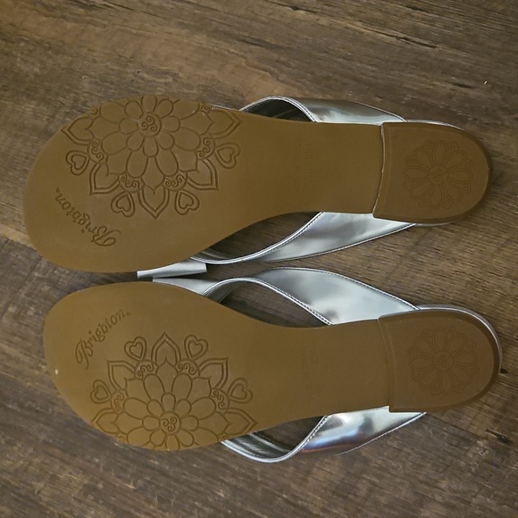 Brighton Silver Bow Flip Flops 10 - Picture 3 of 6